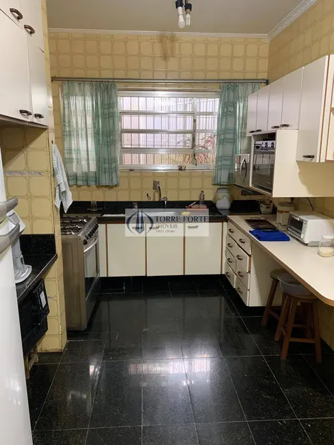 Foto 3 de Casa com 3 quartos à venda, 247m2 em Vila Talarico, São Paulo - SP
