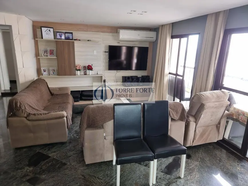 Foto 3 de Apartamento com 4 quartos à venda, 133m2 em Aviação, Praia Grande - SP