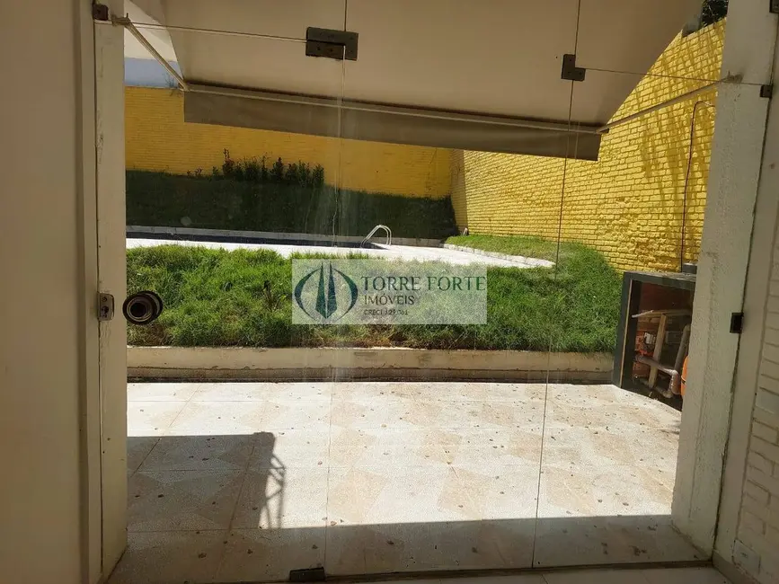 Foto 3 de Casa com 7 quartos à venda, 300m2 em Jardim Morumbi, São Paulo - SP