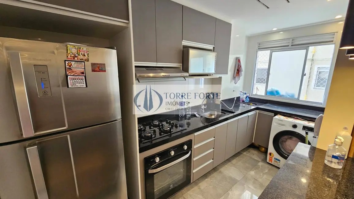 Foto 4 de Apartamento com 2 quartos à venda, 45m2 em Parque São Vicente, Maua - SP