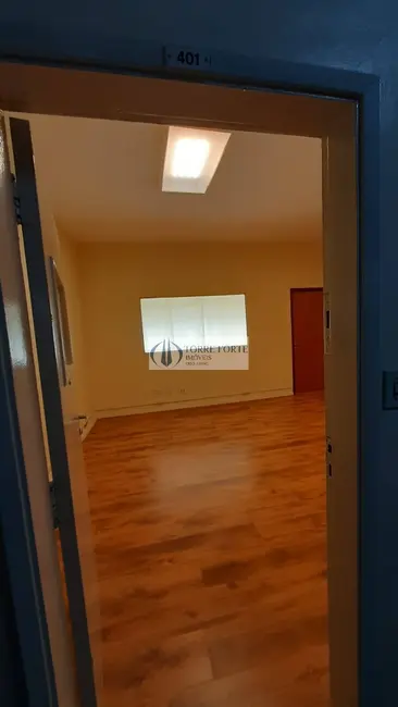 Sala Comercial à venda, 72m2 em República, São Paulo - SP - imagem 4 Foto 4 de Sala Comercial à venda, 72m2 em República, São Paulo - SP