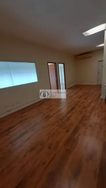 Sala Comercial à venda, 72m2 em República, São Paulo - SP - imagem 2 Foto 2 de Sala Comercial à venda, 72m2 em República, São Paulo - SP