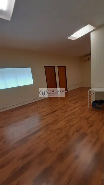 Sala Comercial à venda, 72m2 em República, São Paulo - SP - imagem 3 Foto 3 de Sala Comercial à venda, 72m2 em República, São Paulo - SP