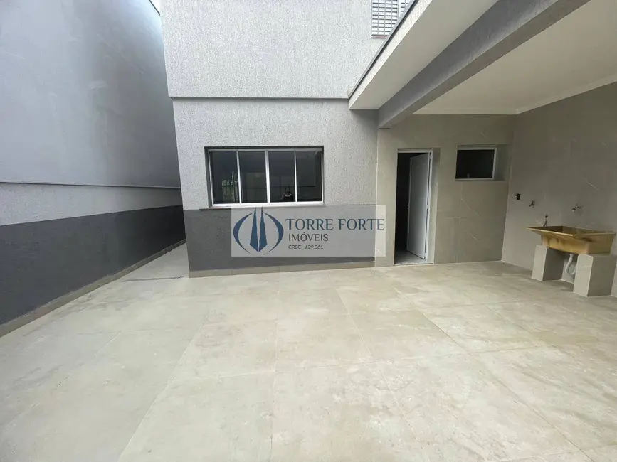 Foto 9 de Casa com 3 quartos à venda, 190m2 em Parque Residencial Oratorio, São Paulo - SP