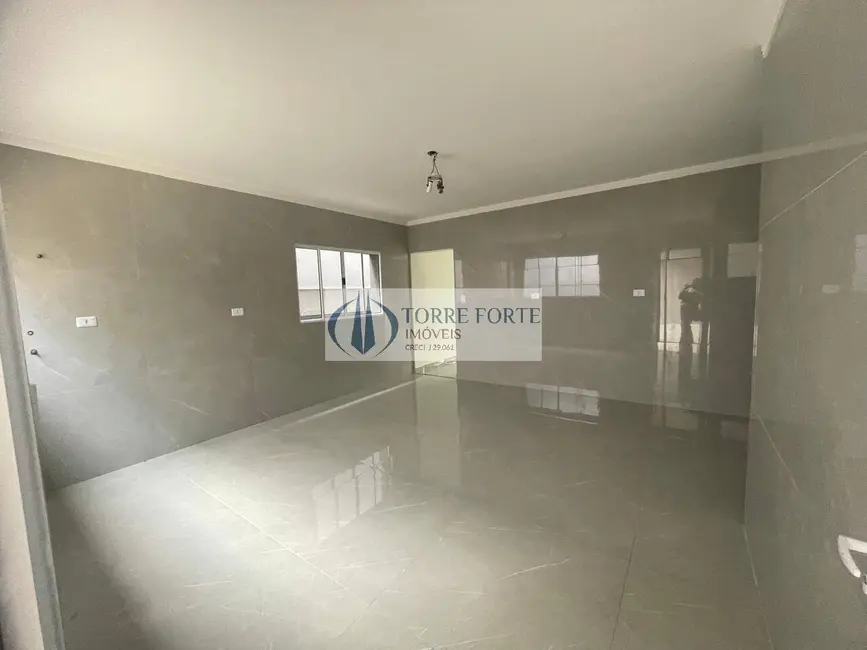 Foto 6 de Casa com 3 quartos à venda, 190m2 em Parque Residencial Oratorio, São Paulo - SP
