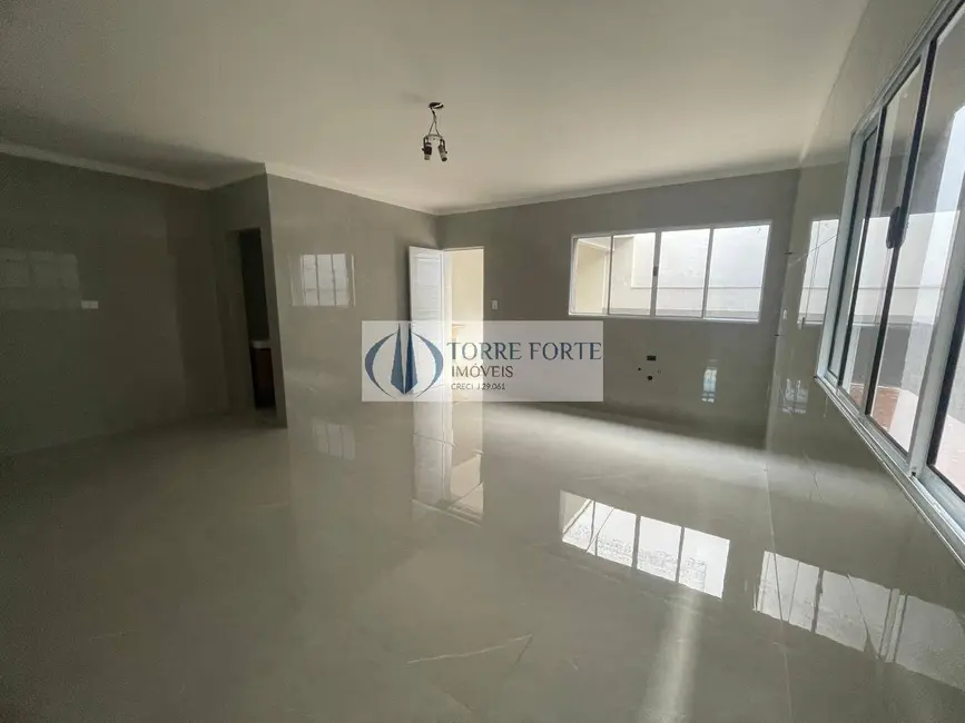 Foto 5 de Casa com 3 quartos à venda, 190m2 em Parque Residencial Oratorio, São Paulo - SP