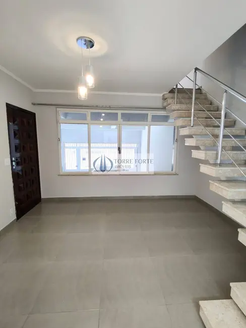 Foto 1 de Casa com 5 quartos à venda, 230m2 em Vila Mafra, São Paulo - SP