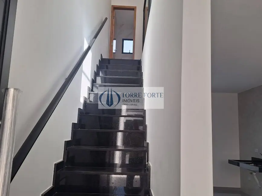 Sobrado com 3 quartos à venda, 106m2 em Penha de França, São Paulo - SP - imagem 5 Foto 5 de Sobrado com 3 quartos à venda, 106m2 em Penha de França, São Paulo - SP