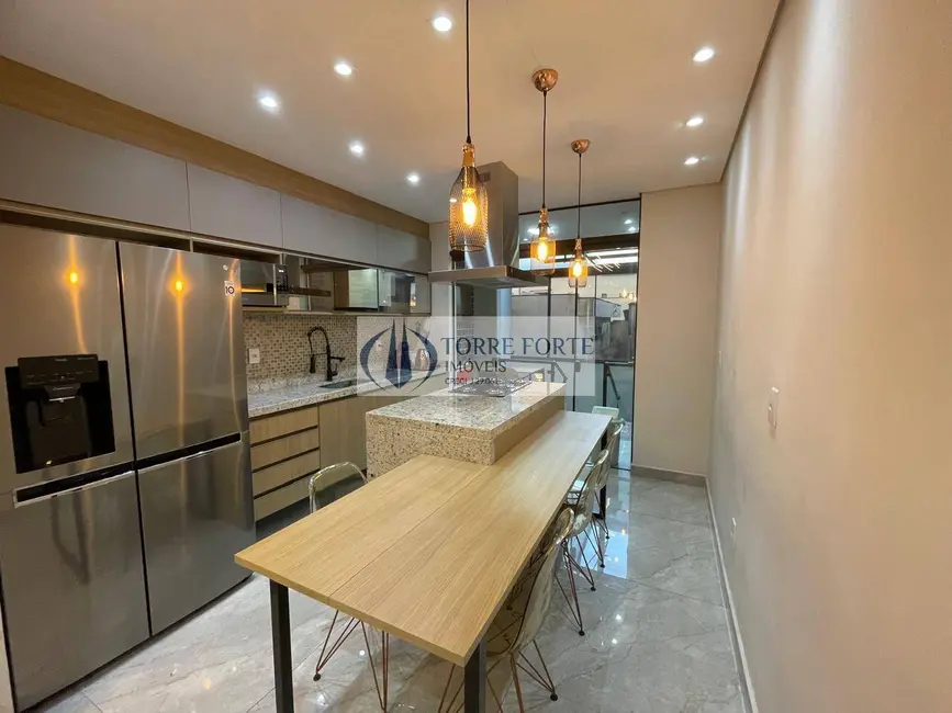 Sobrado com 3 quartos à venda, 150m2 em Vila Carrão, São Paulo - SP - imagem 5 Foto 5 de Sobrado com 3 quartos à venda, 150m2 em Vila Carrão, São Paulo - SP