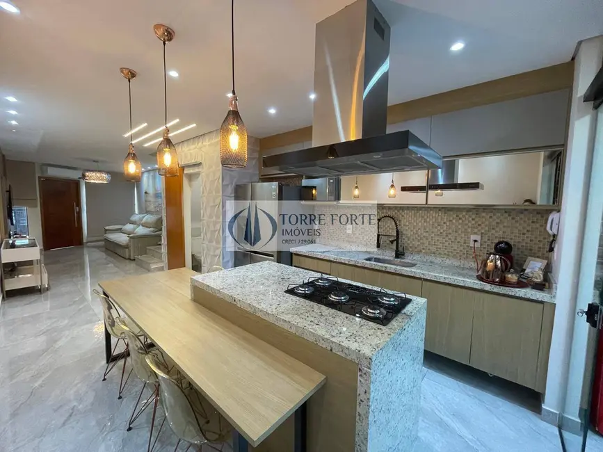 Sobrado com 3 quartos à venda, 150m2 em Vila Carrão, São Paulo - SP - imagem 8 Foto 8 de Sobrado com 3 quartos à venda, 150m2 em Vila Carrão, São Paulo - SP