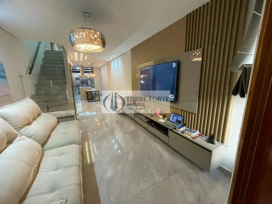 Sobrado com 3 quartos à venda, 150m2 em Vila Carrão, São Paulo - SP - imagem 2 Foto 2 de Sobrado com 3 quartos à venda, 150m2 em Vila Carrão, São Paulo - SP