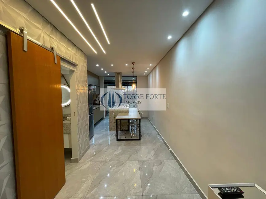 Sobrado com 3 quartos à venda, 150m2 em Vila Carrão, São Paulo - SP - imagem 3 Foto 3 de Sobrado com 3 quartos à venda, 150m2 em Vila Carrão, São Paulo - SP