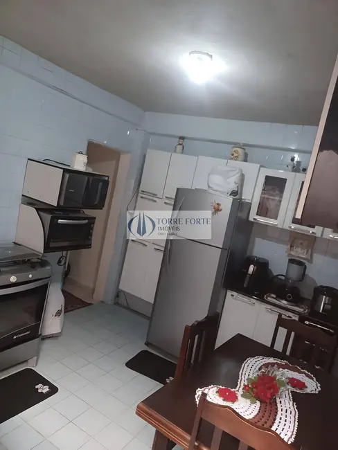 Foto 2 de Casa com 2 quartos à venda, 92m2 em Jardim Brasil (Zona Norte), São Paulo - SP