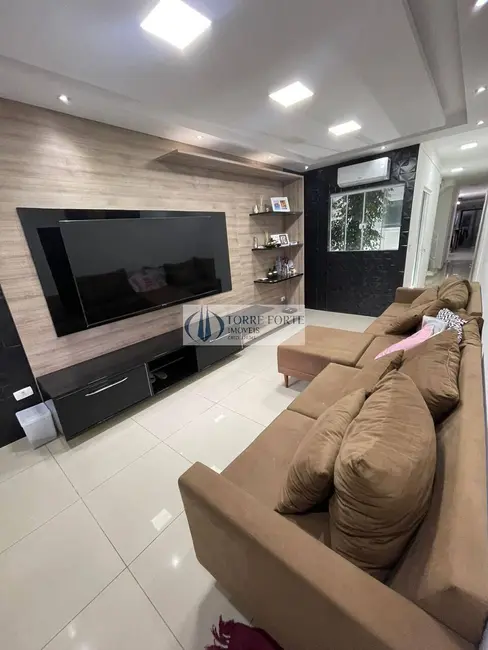 Foto 2 de Casa com 3 quartos à venda, 120m2 em Vila Maria Alta, São Paulo - SP