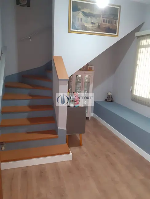 Casa com 6 quartos à venda, 170m2 em Santana, São Paulo - SP - imagem 5 Foto 5 de Casa com 6 quartos à venda, 170m2 em Santana, São Paulo - SP