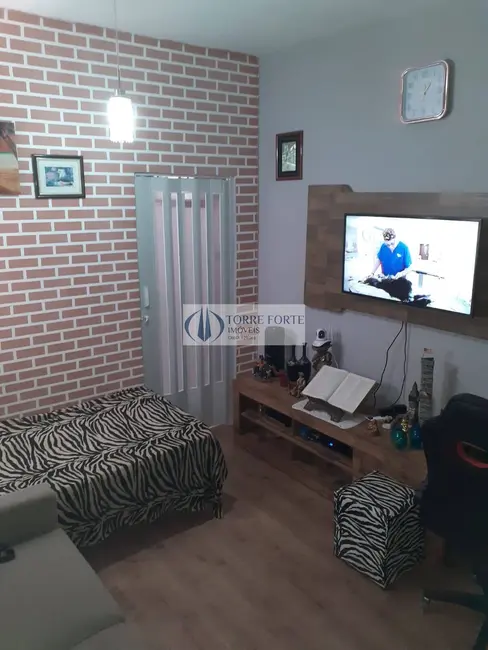 Casa com 6 quartos à venda, 170m2 em Santana, São Paulo - SP - imagem 1 Foto 1 de Casa com 6 quartos à venda, 170m2 em Santana, São Paulo - SP