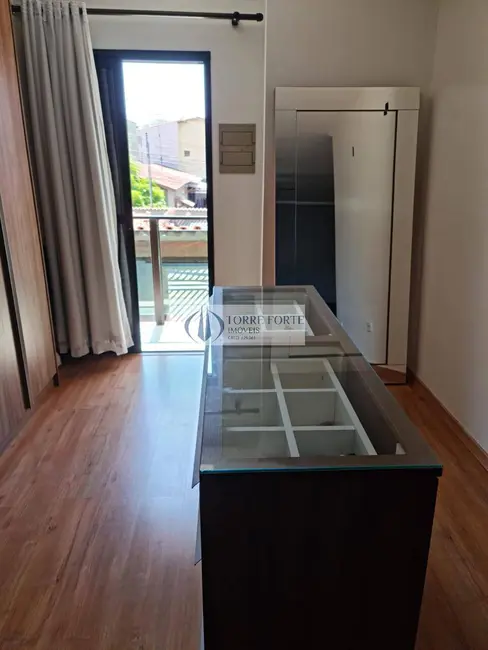 Sobrado com 3 quartos à venda, 200m2 em Parque Oratório, Santo Andre - SP - imagem 6 Foto 6 de Sobrado com 3 quartos à venda, 200m2 em Parque Oratório, Santo Andre - SP