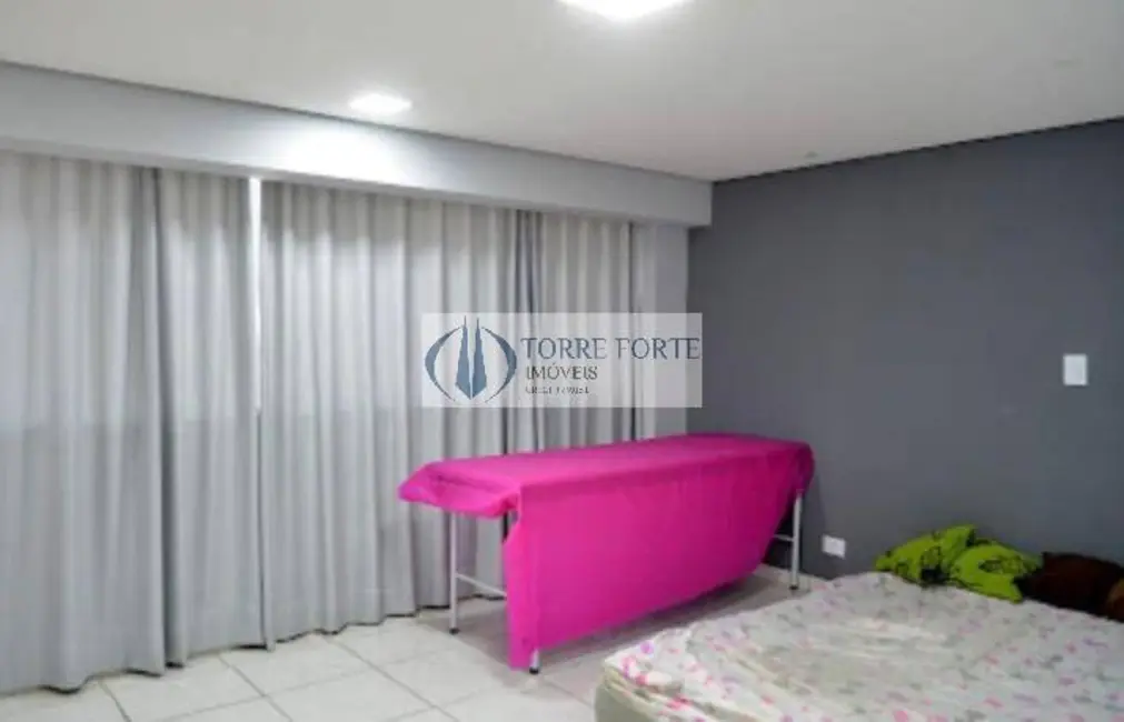 Foto 2 de Sobrado com 4 quartos à venda, 234m2 em Jardim Santo Alberto, Santo Andre - SP