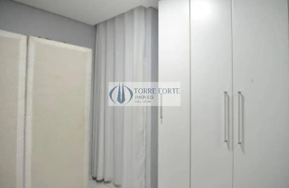 Foto 9 de Sobrado com 4 quartos à venda, 234m2 em Jardim Santo Alberto, Santo Andre - SP