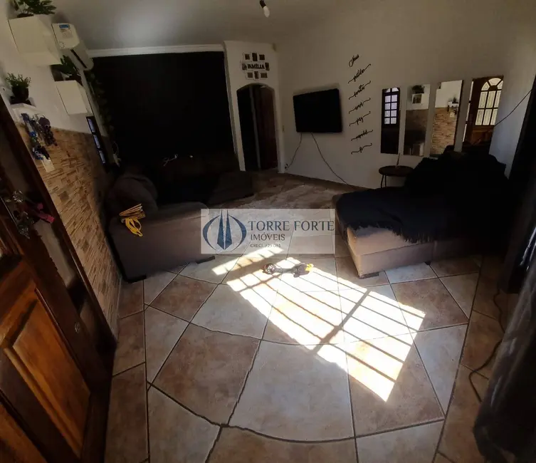 Casa com 3 quartos à venda, 250m2 em Jardim do Colégio (Zona Norte), São Paulo - SP - imagem 3 Foto 3 de Casa com 3 quartos à venda, 250m2 em Jardim do Colégio (Zona Norte), São Paulo - SP