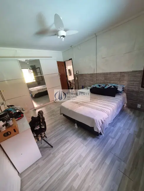 Casa com 3 quartos à venda, 250m2 em Jardim do Colégio (Zona Norte), São Paulo - SP - imagem 5 Foto 5 de Casa com 3 quartos à venda, 250m2 em Jardim do Colégio (Zona Norte), São Paulo - SP