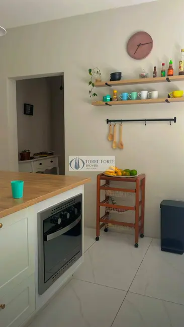 Casa com 2 quartos à venda, 230m2 em Jardim Daysy, São Paulo - SP - imagem 5 Foto 5 de Casa com 2 quartos à venda, 230m2 em Jardim Daysy, São Paulo - SP