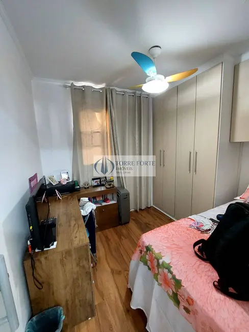 Casa com 2 quartos à venda, 70m2 em Vila Ré, São Paulo - SP - imagem 5 Foto 5 de Casa com 2 quartos à venda, 70m2 em Vila Ré, São Paulo - SP