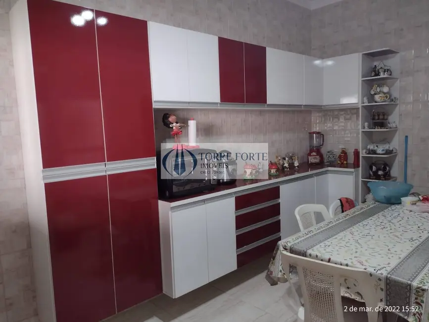 Casa com 2 quartos à venda, 256m2 em Vila Santa Fé, Pirassununga - SP - imagem 4 Foto 4 de Casa com 2 quartos à venda, 256m2 em Vila Santa Fé, Pirassununga - SP