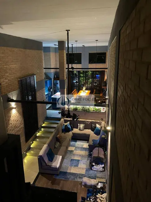 Foto 1 de Casa com 5 quartos à venda, 230m2 em Jardim Guanca, São Paulo - SP