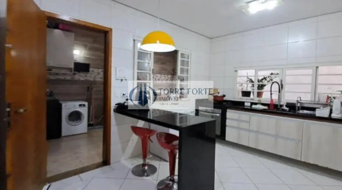 Foto 6 de Casa com 3 quartos à venda, 117m2 em Vila Morse, São Paulo - SP