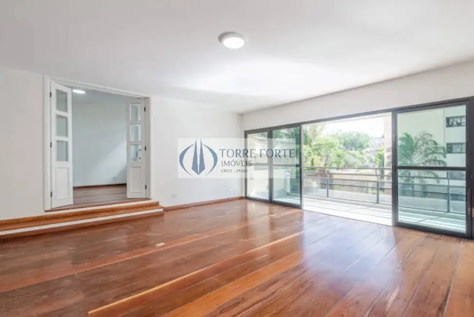 Foto 2 de Apartamento com 3 quartos à venda, 240m2 em Real Parque, São Paulo - SP