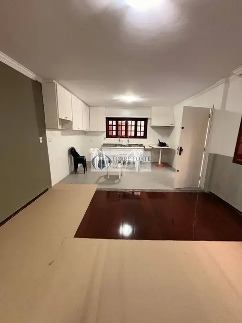 Foto 3 de Casa com 3 quartos à venda, 200m2 em Jardim das Vertentes, São Paulo - SP