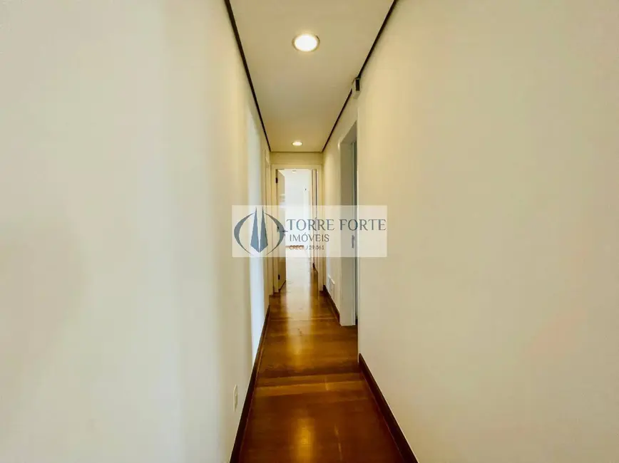 Foto 6 de Apartamento com 3 quartos à venda e para alugar, 215m2 em Sumaré, São Paulo - SP