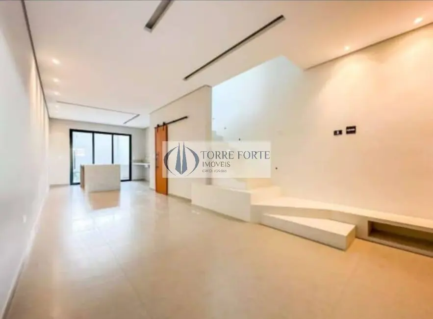 Foto 2 de Casa com 4 quartos à venda, 150m2 em Vila Carrão, São Paulo - SP