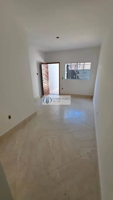Foto 6 de Casa com 2 quartos à venda, 65m2 em Parque Guaianazes, São Paulo - SP