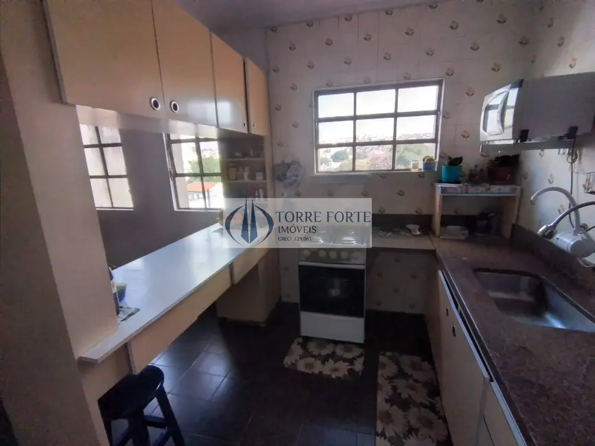 Foto 5 de Casa com 3 quartos à venda, 185m2 em Vila Carbone, São Paulo - SP