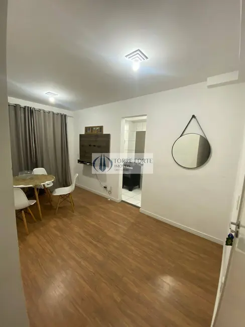 Foto 2 de Apartamento com 2 quartos à venda, 46m2 em Chácara Santa Cecília, Itapevi - SP
