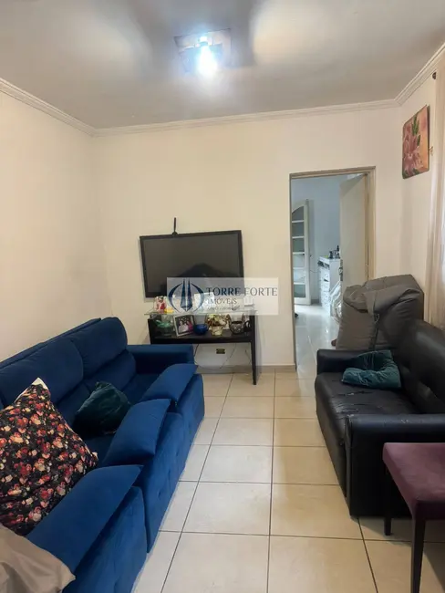 Casa com 2 quartos à venda, 82m2 em Parada Inglesa, São Paulo - SP - imagem 1 Foto 1 de Casa com 2 quartos à venda, 82m2 em Parada Inglesa, São Paulo - SP