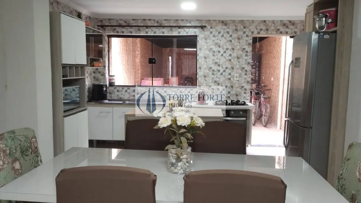 Foto 6 de Casa com 2 quartos à venda, 251m2 em Vila Medeiros, São Paulo - SP