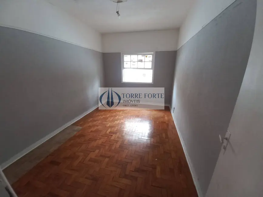 Foto 1 de Casa com 2 quartos à venda, 160m2 em Cambuci, São Paulo - SP
