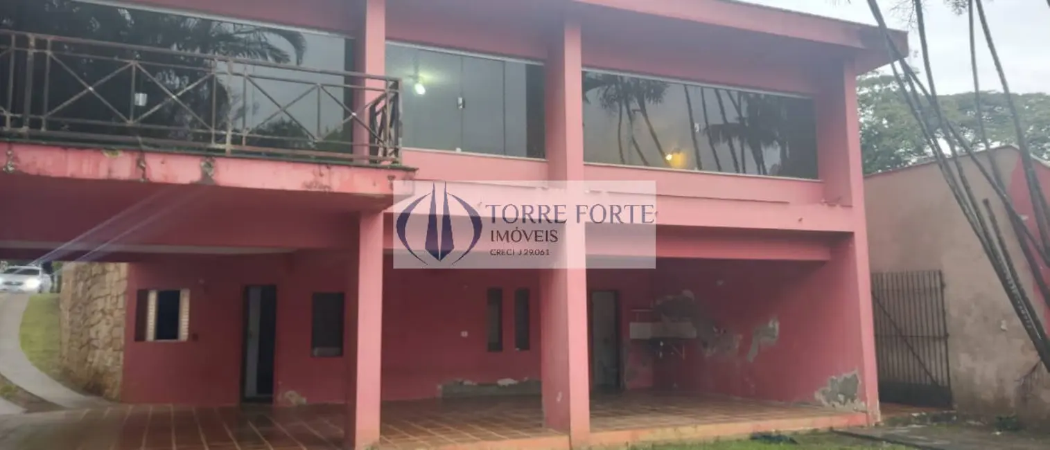 Casa com 4 quartos à venda, 500m2 em Interlagos, São Paulo - SP - imagem 1 Foto 1 de Casa com 4 quartos à venda, 500m2 em Interlagos, São Paulo - SP