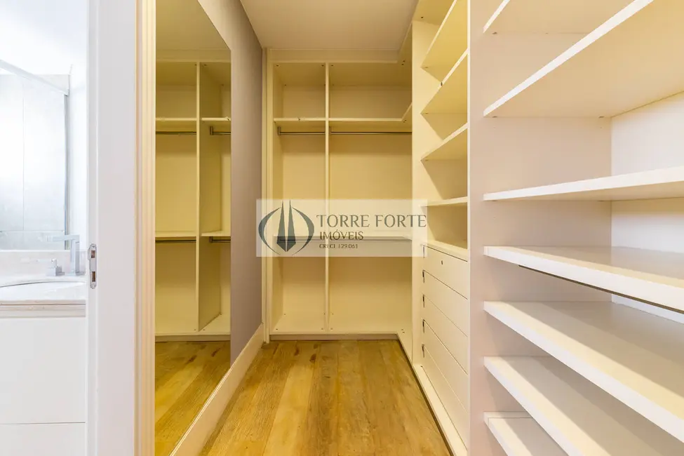 Foto 6 de Apartamento com 2 quartos à venda, 390m2 em Itaim Bibi, São Paulo - SP