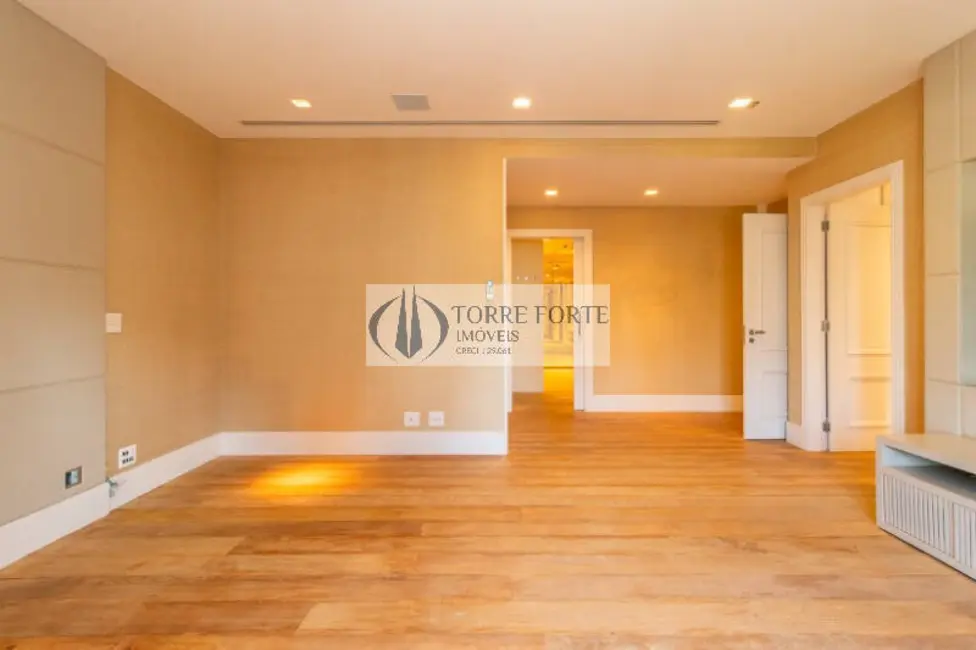 Foto 2 de Apartamento com 2 quartos à venda, 390m2 em Itaim Bibi, São Paulo - SP