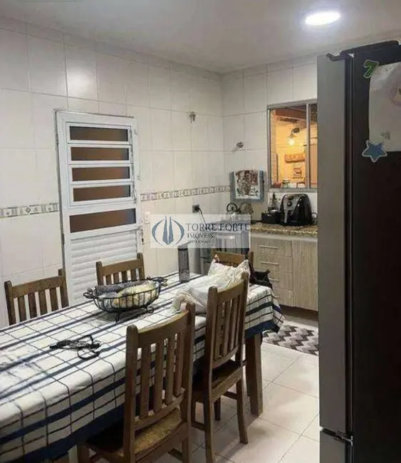 Foto 8 de Casa com 2 quartos à venda, 86m2 em Vila Cruz das Almas, São Paulo - SP