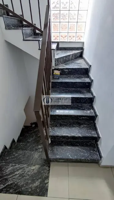 Foto 8 de Casa com 3 quartos à venda, 200m2 em Jardim Soraia, São Paulo - SP