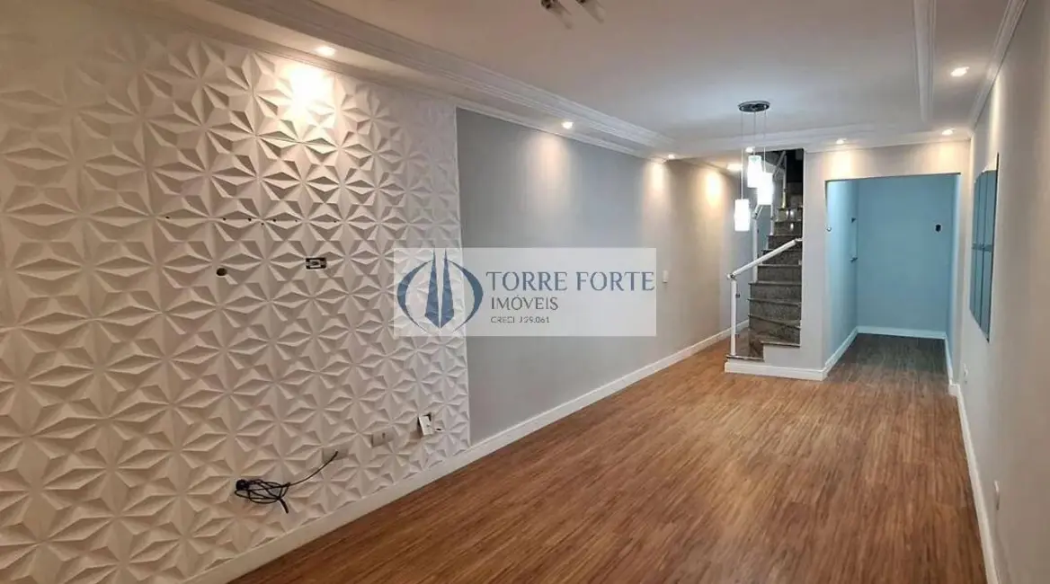Foto 2 de Casa com 3 quartos à venda, 164m2 em Vila Nhocune, São Paulo - SP