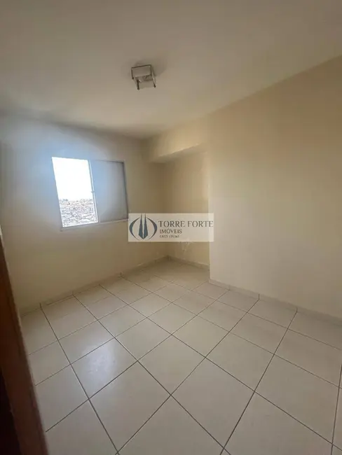 Apartamento com 2 quartos à venda, 51m2 em Vila Antonieta, São Paulo - SP - imagem 4 Foto 4 de Apartamento com 2 quartos à venda, 51m2 em Vila Antonieta, São Paulo - SP