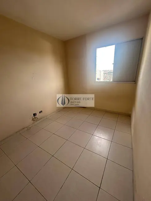 Apartamento com 2 quartos à venda, 51m2 em Vila Antonieta, São Paulo - SP - imagem 5 Foto 5 de Apartamento com 2 quartos à venda, 51m2 em Vila Antonieta, São Paulo - SP