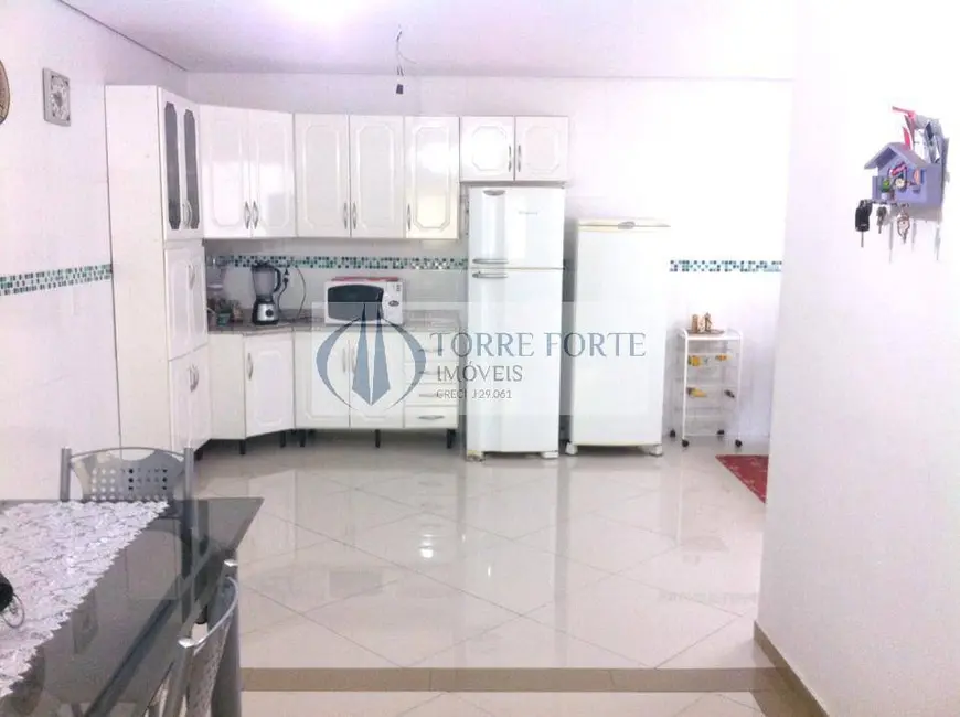 Casa de Condomínio com 3 quartos à venda, 126m2 em Vila Nhocune, São Paulo - SP - imagem 8 Foto 8 de Casa de Condomínio com 3 quartos à venda, 126m2 em Vila Nhocune, São Paulo - SP