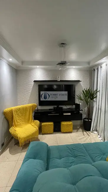 Foto 2 de Casa com 3 quartos à venda, 70m2 em Jardim Nove de Julho, São Paulo - SP
